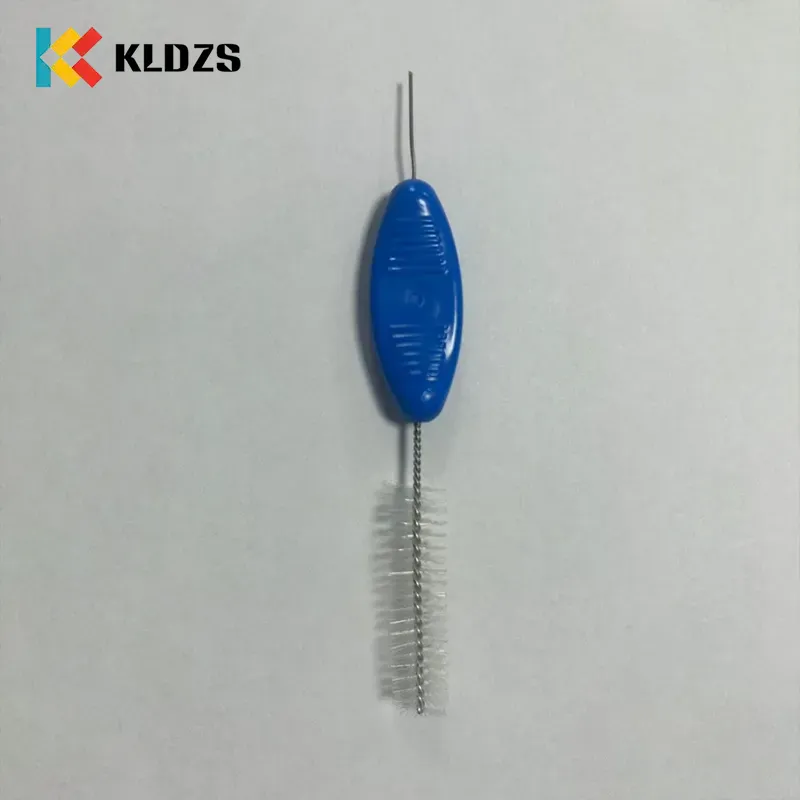 Endoskopický čisticí kartáček 11 mm x 95 mm