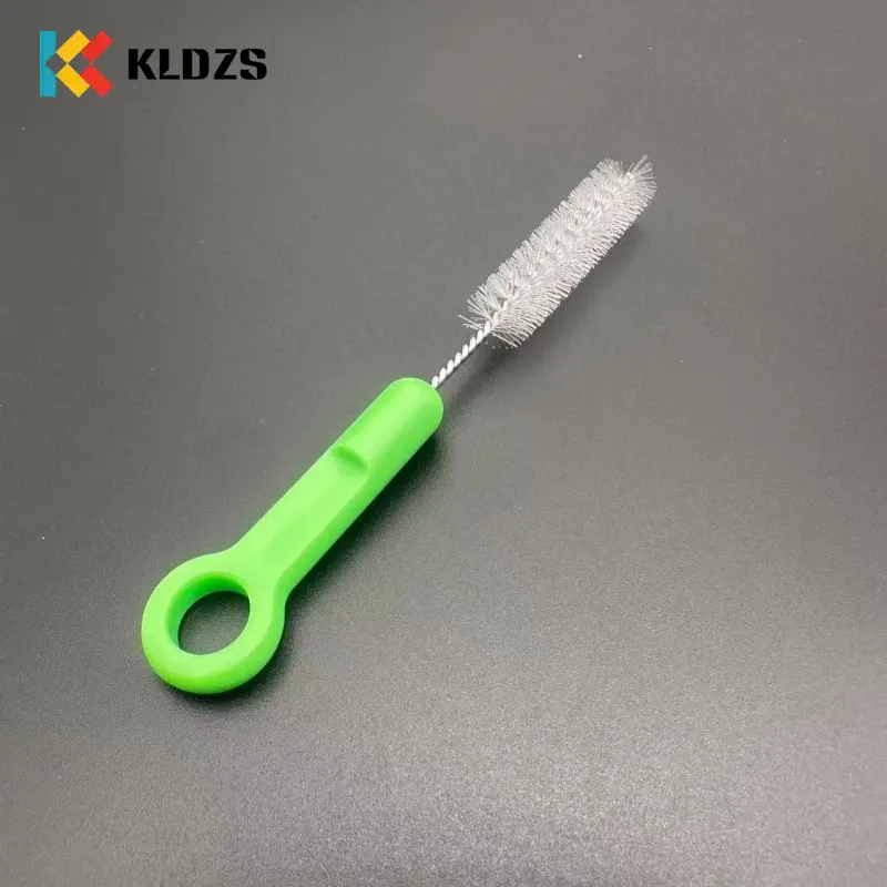 Endoskopický čisticí kartáček 8 mm x 90 mm